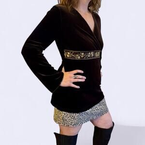 Vintage dressbarn velvet brown.chocolate color top